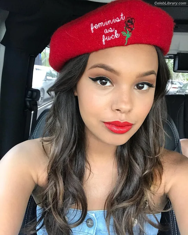 Alisha Boe photo 4 of 49