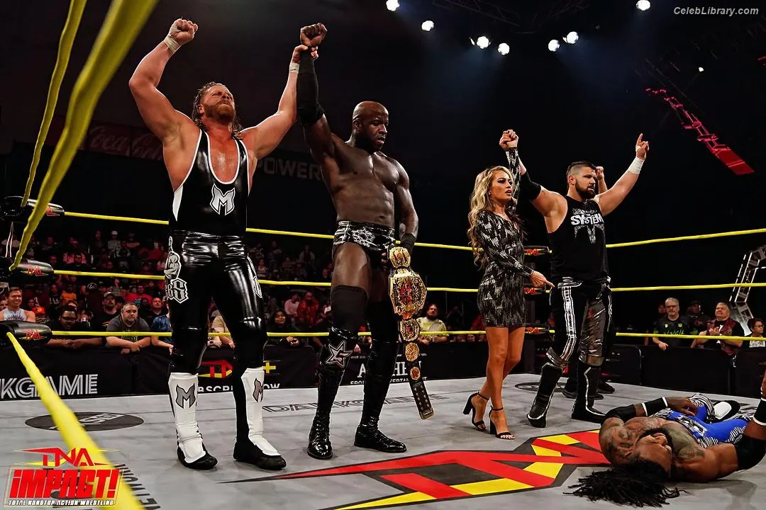Alisha Edwards photo 22 of 923