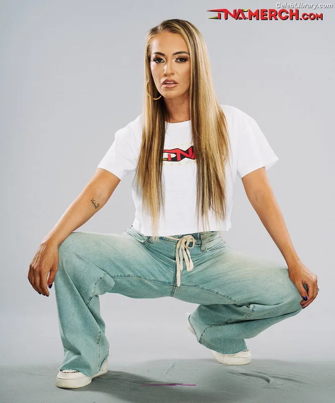 Alisha Edwards photo 1 of 924