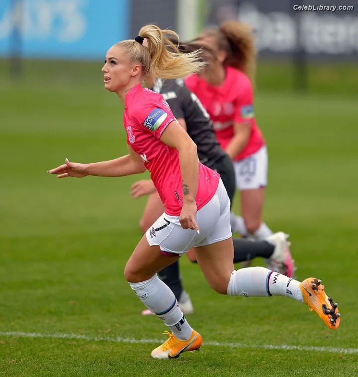 Alisha Lehmann photo 16 of 622