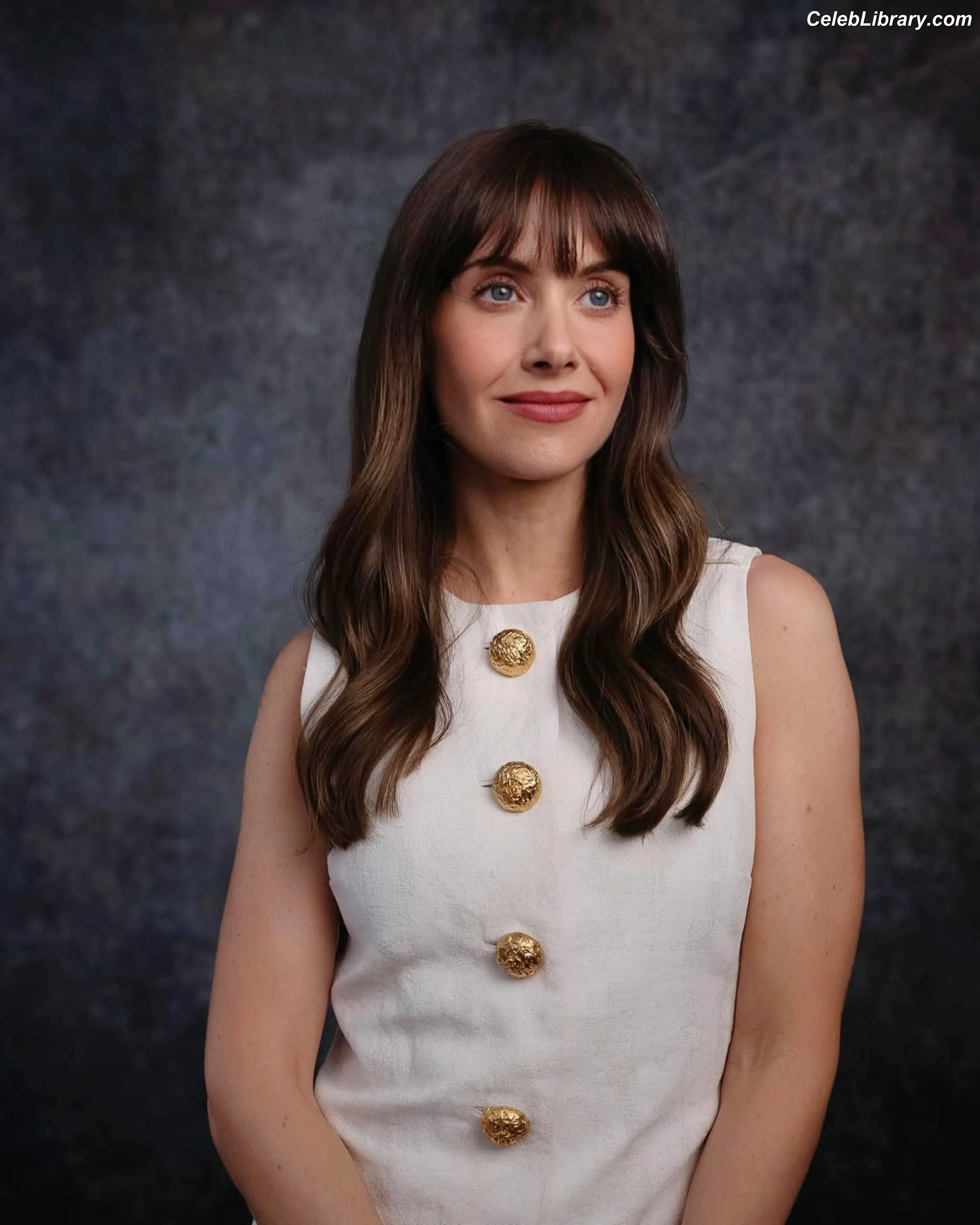 Alison Brie photo 9 of 1528