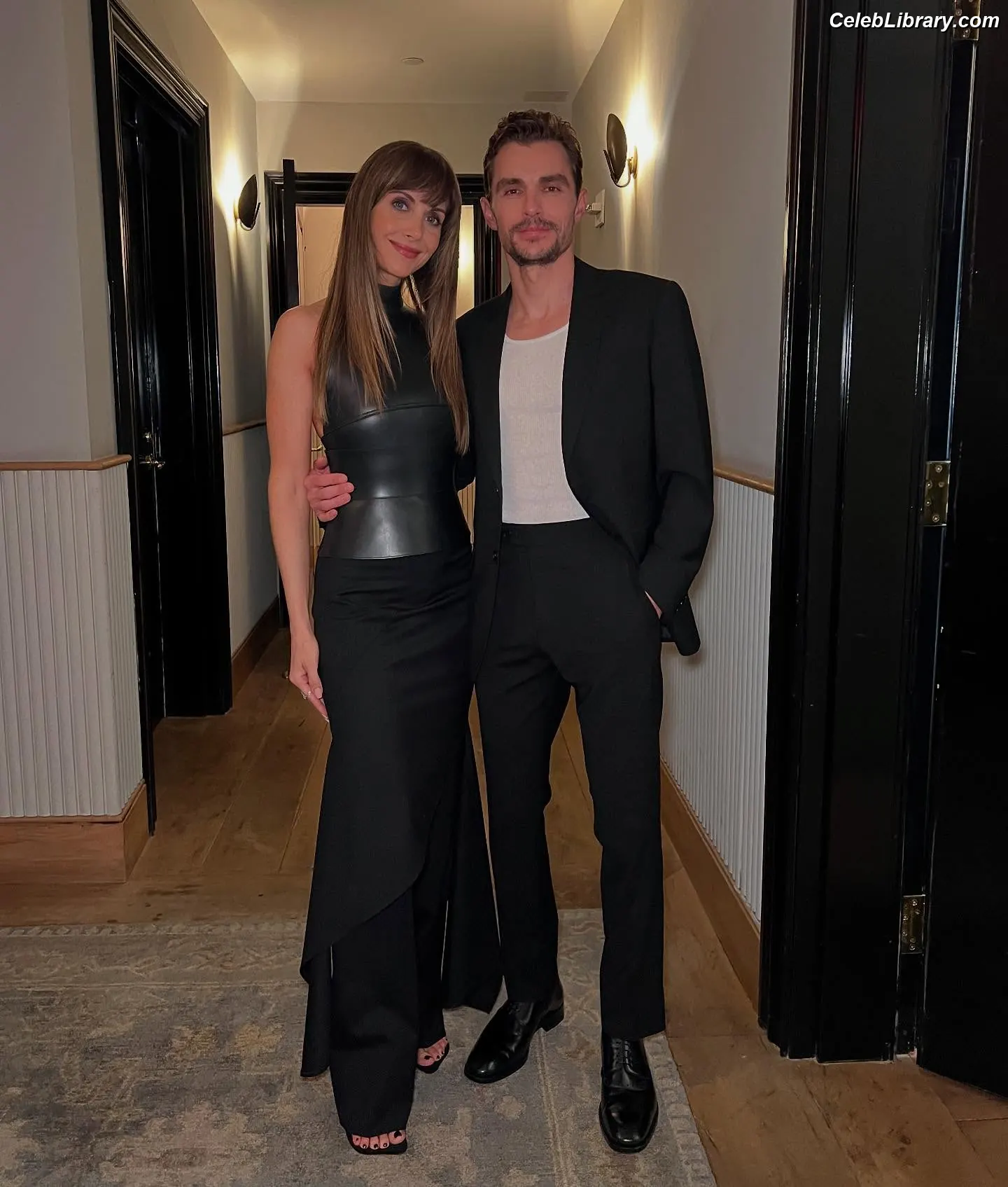 Alison Brie photo 8 of 1528