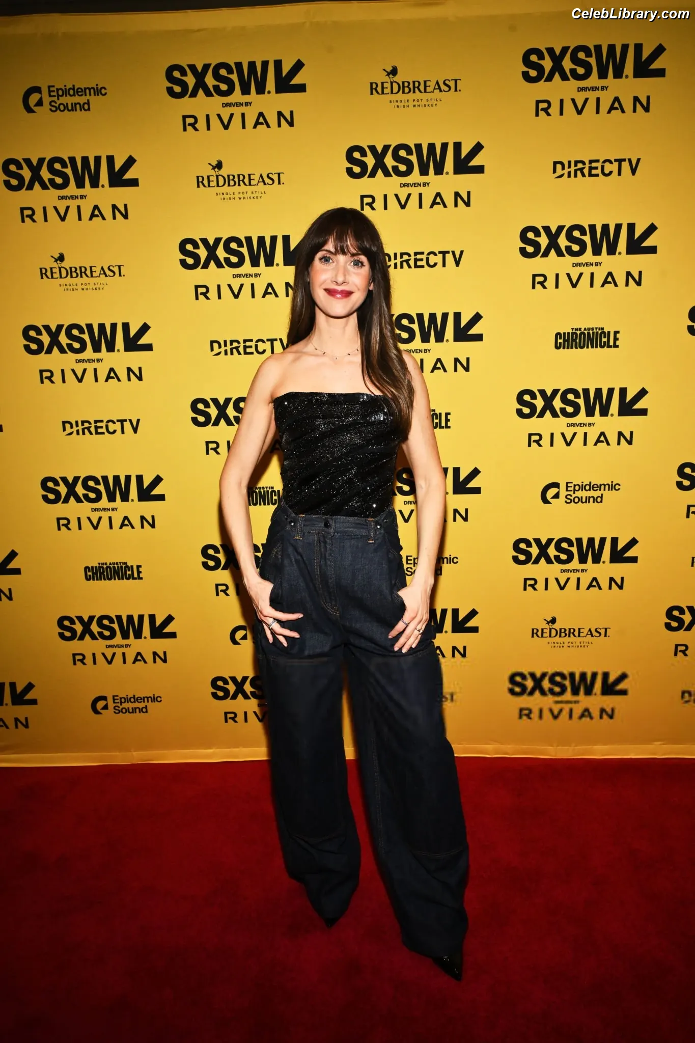 Alison Brie photo 17 of 1528