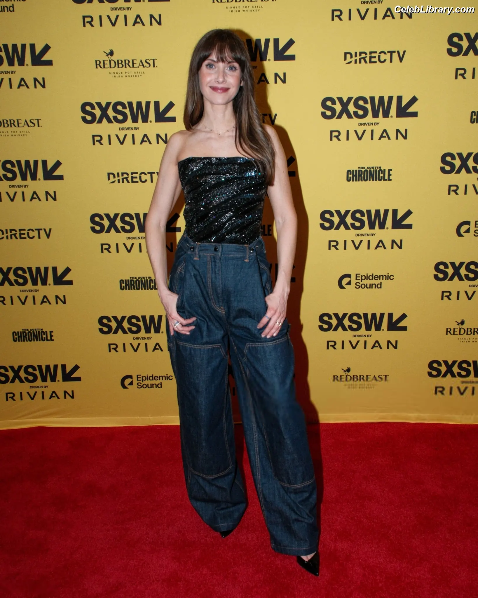 Alison Brie photo 19 of 1528