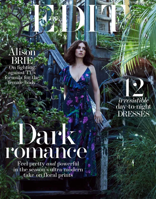 Alison Brie photo 10 of 1528