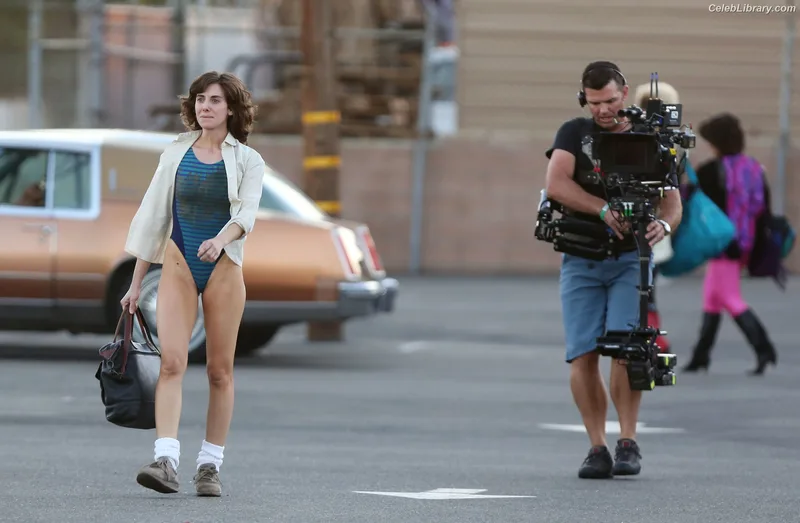 Alison Brie photo 22 of 1528