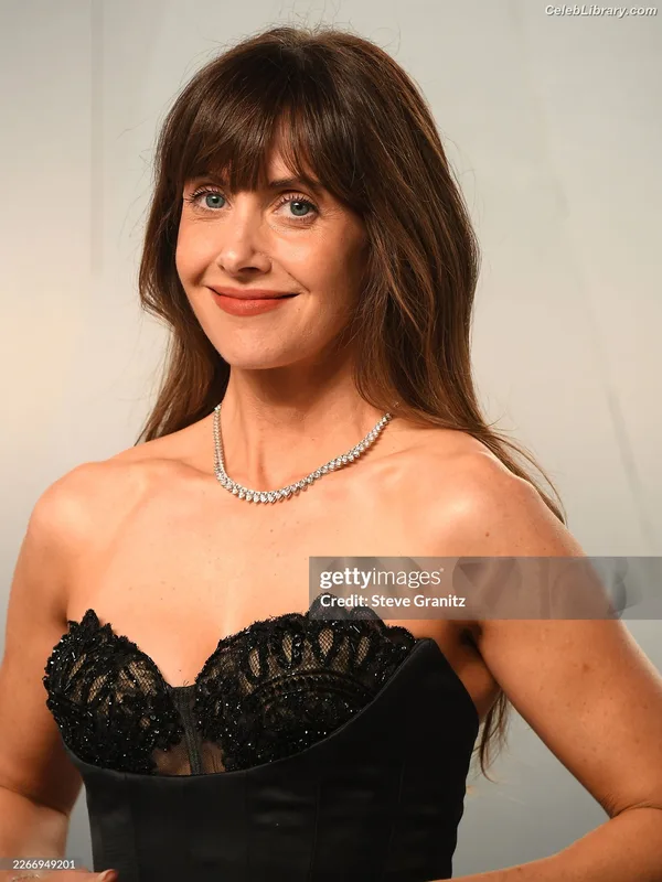 Alison Brie photo 13 of 1528
