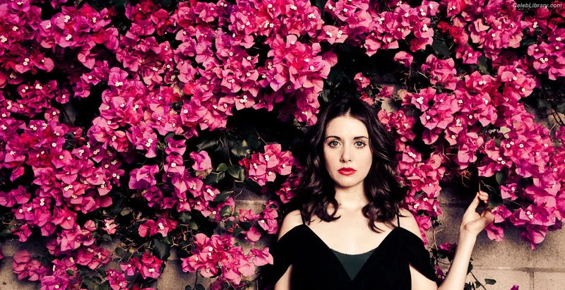 Alison Brie photo 21 of 1528