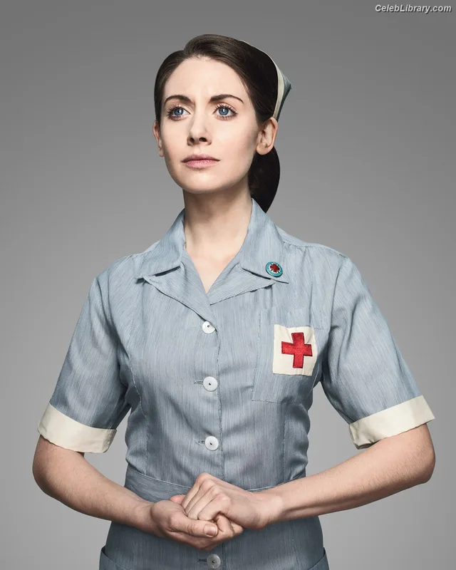 Alison Brie photo 18 of 1528