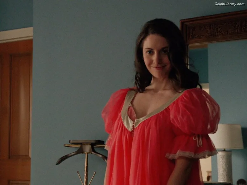 Alison Brie photo 19 of 1528