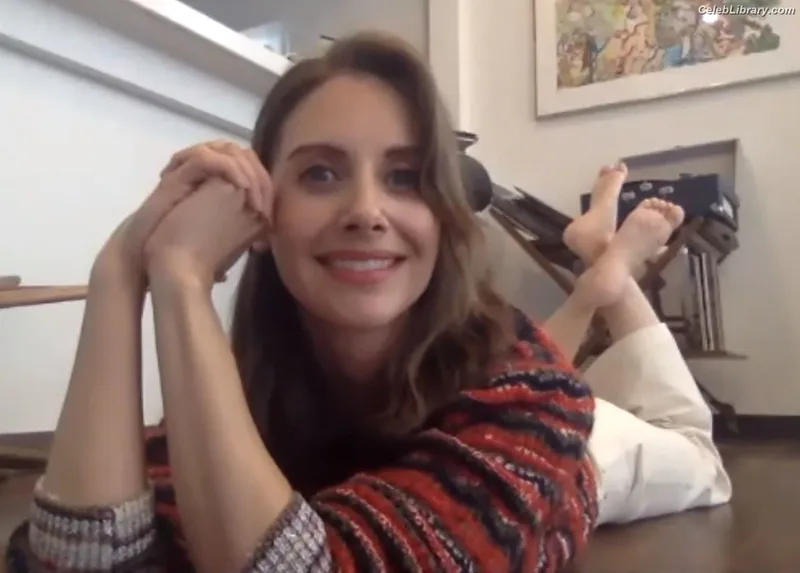 Alison Brie photo 8 of 1528