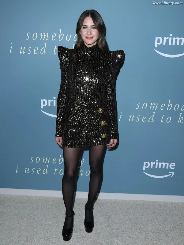 Alison Brie photo 4 of 1528