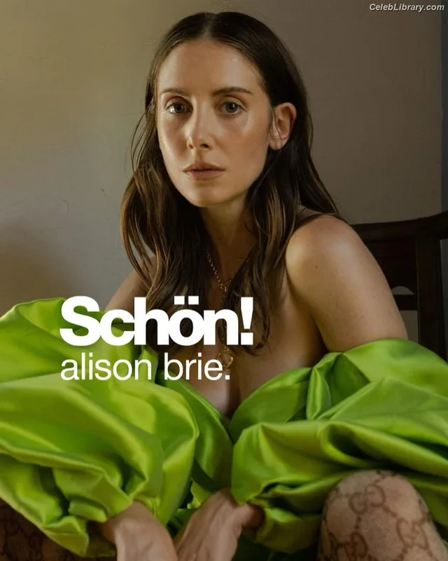 Alison Brie photo 8 of 1528