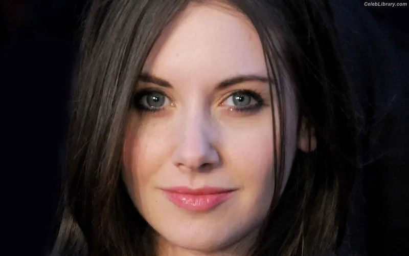 Alison Brie photo 24 of 1528
