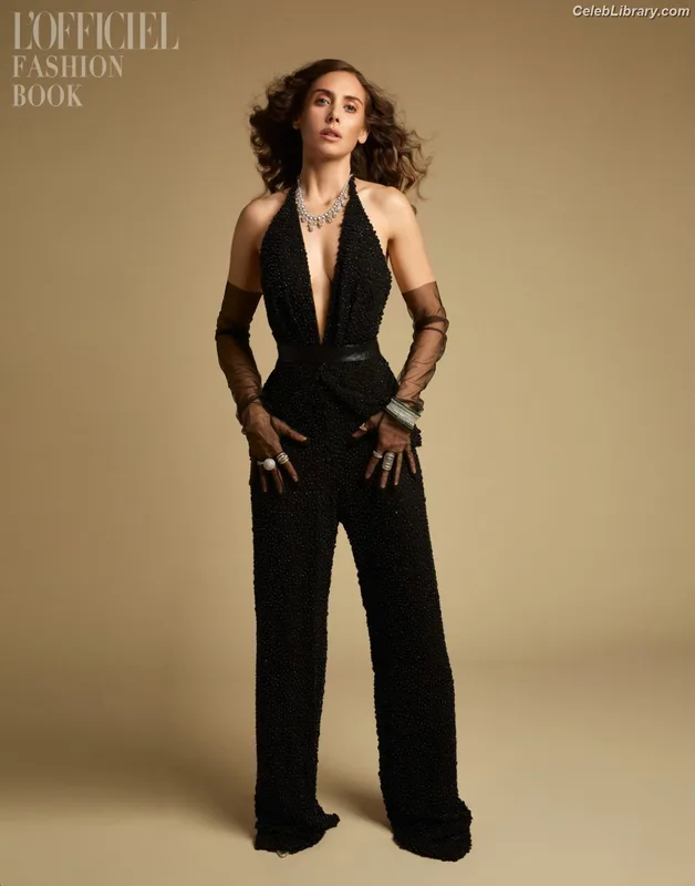 Alison Brie photo 2 of 1528
