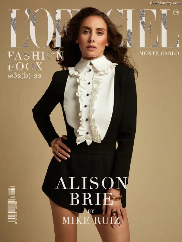 Alison Brie photo 3 of 1528