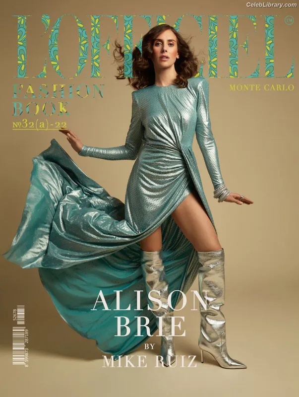 Alison Brie photo 5 of 1528