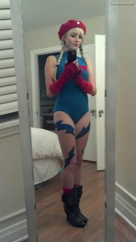 Alison Haislip photo 10 of 59