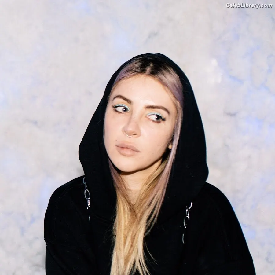 Alison Wonderland photo 1 of 163