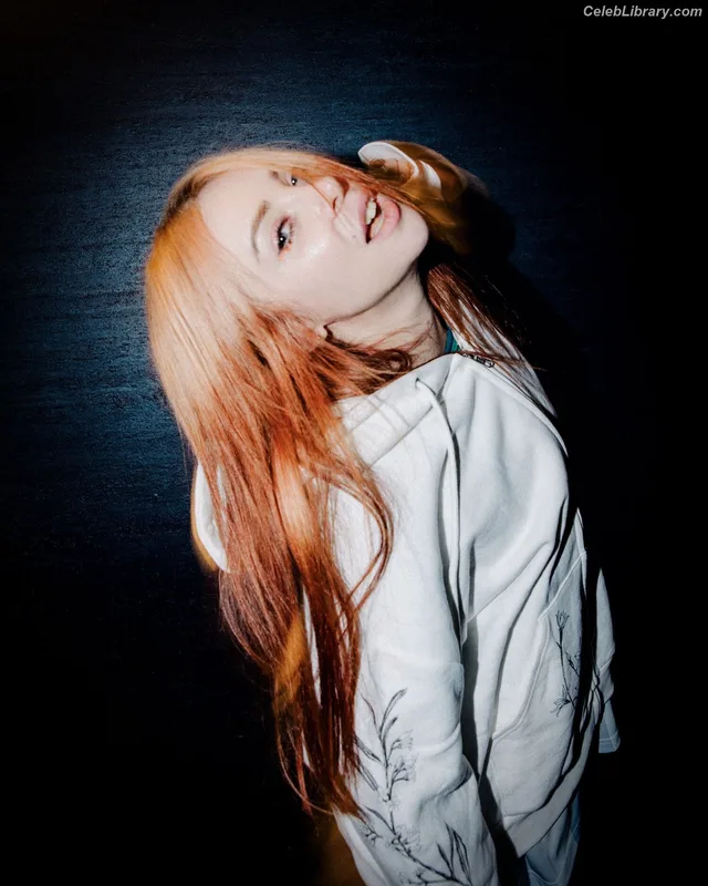 Alison Wonderland photo 6 of 164