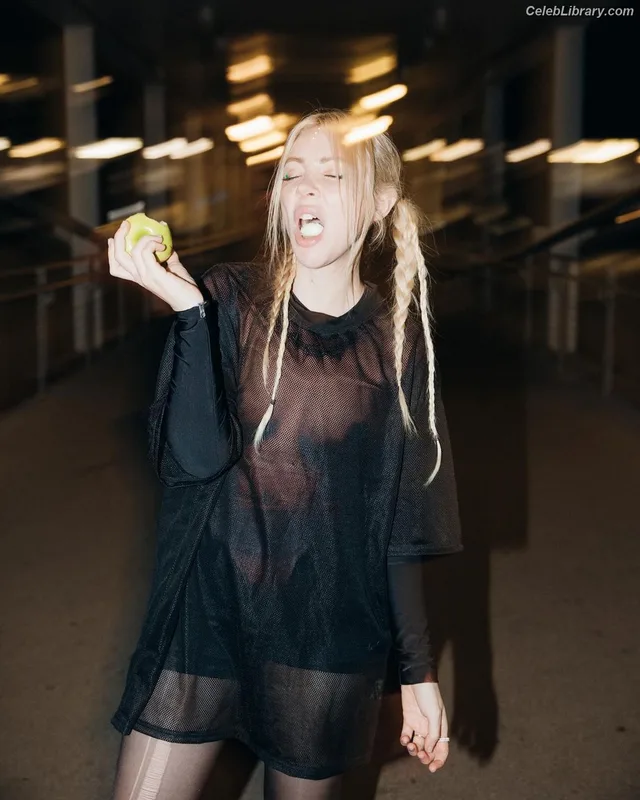 Alison Wonderland photo 15 of 164