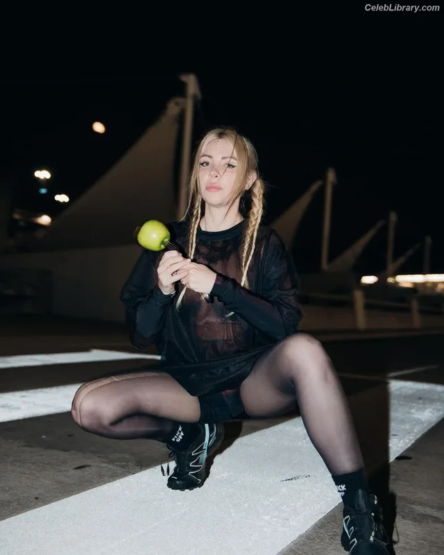 Alison Wonderland photo 17 of 164