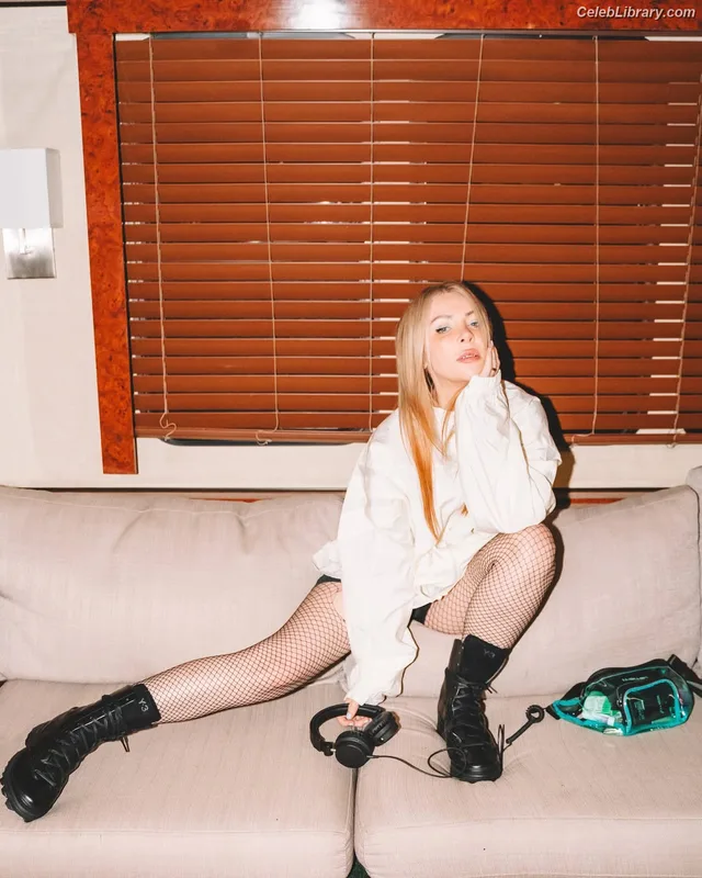 Alison Wonderland photo 18 of 164