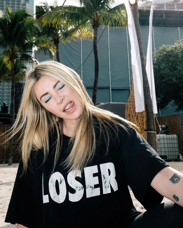 Alison Wonderland photo 17 of 164