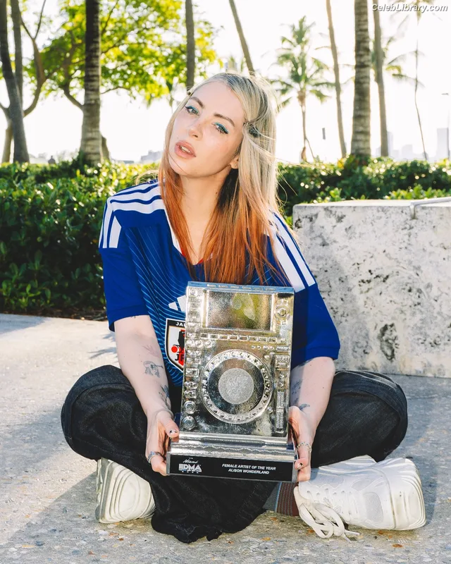 Alison Wonderland photo 4 of 164