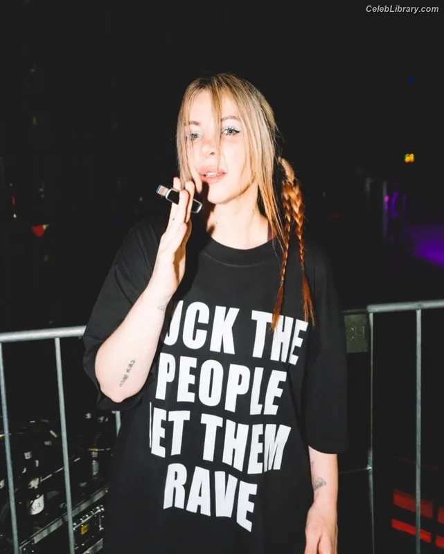 Alison Wonderland photo 6 of 164