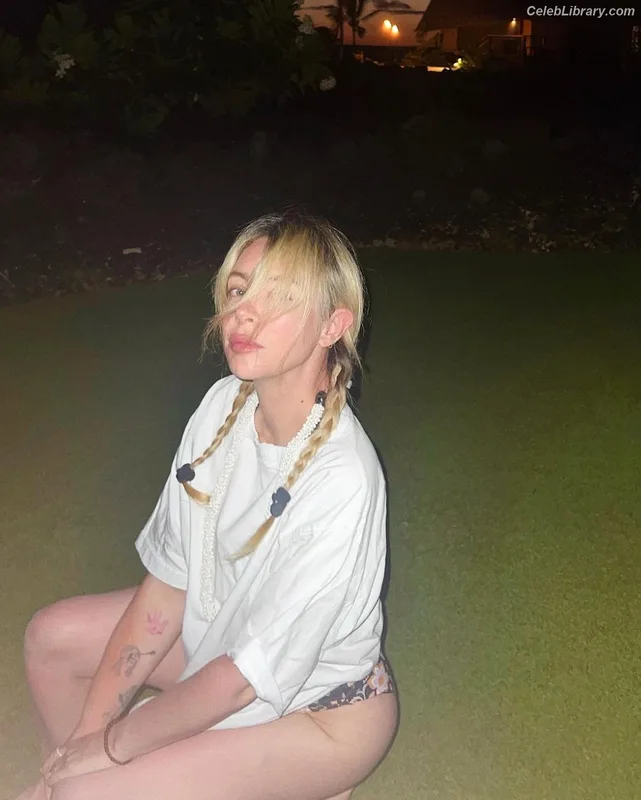 Alison Wonderland photo 15 of 164