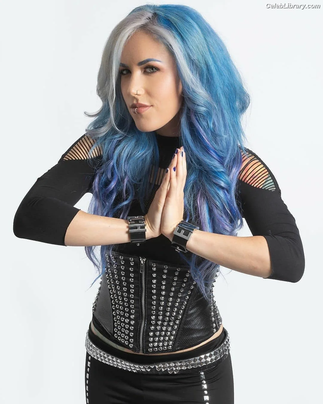 Alissa White-Gluz photo 22 of 1540