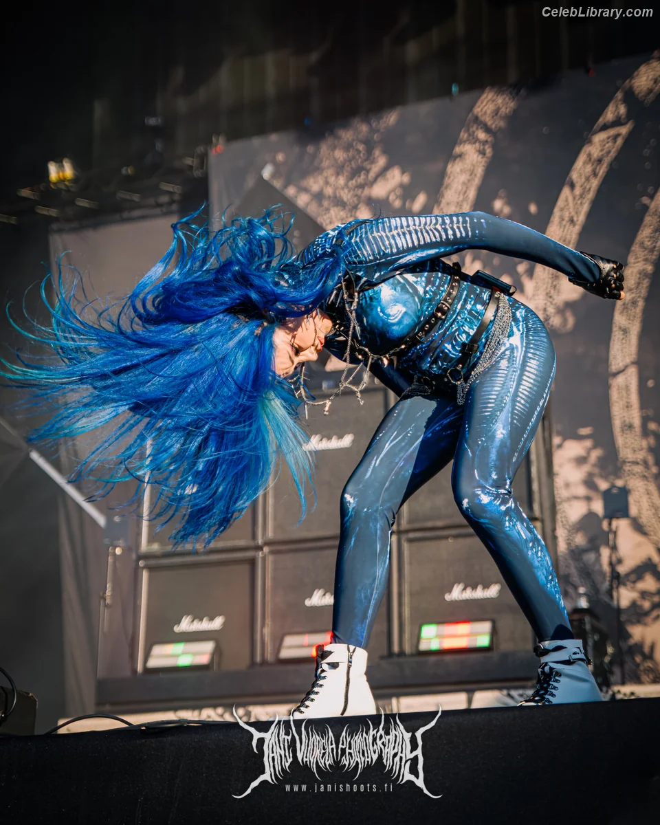 Alissa White-Gluz photo 8 of 1540