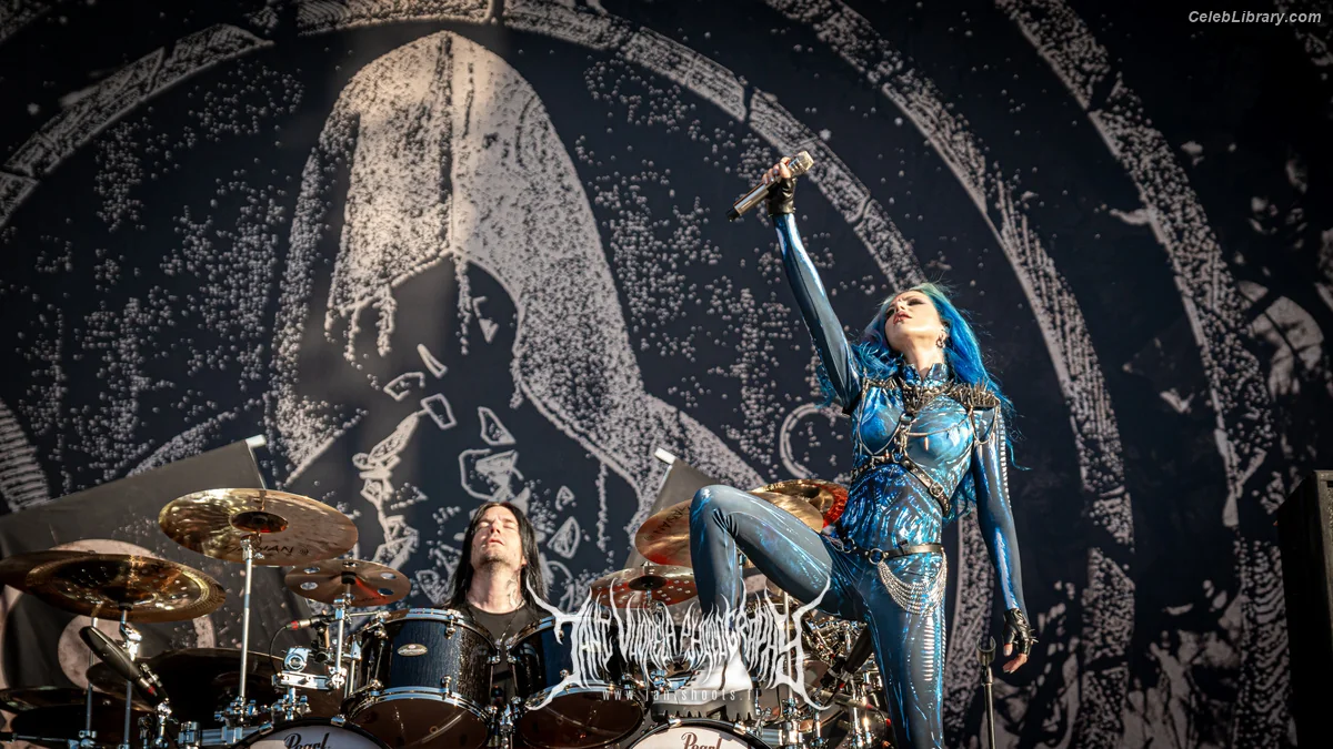 Alissa White-Gluz photo 15 of 1540