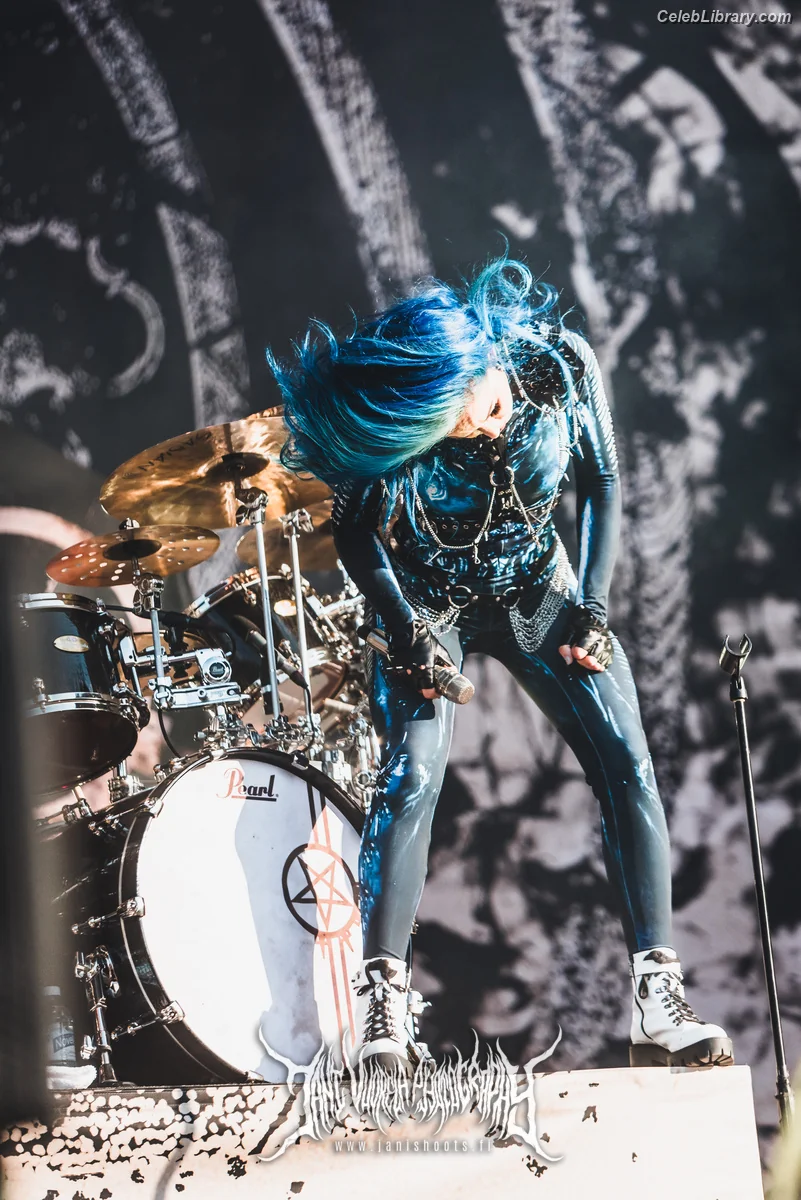 Alissa White-Gluz photo 22 of 1540