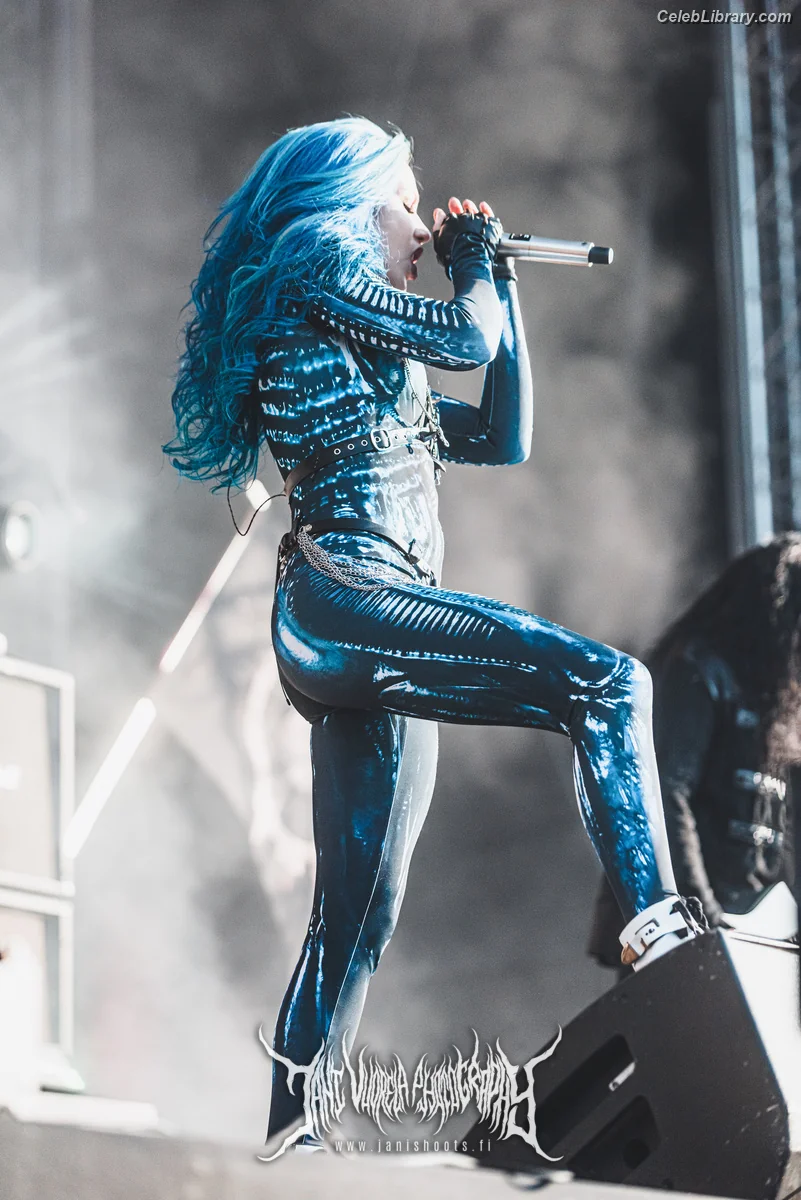 Alissa White-Gluz photo 16 of 1540