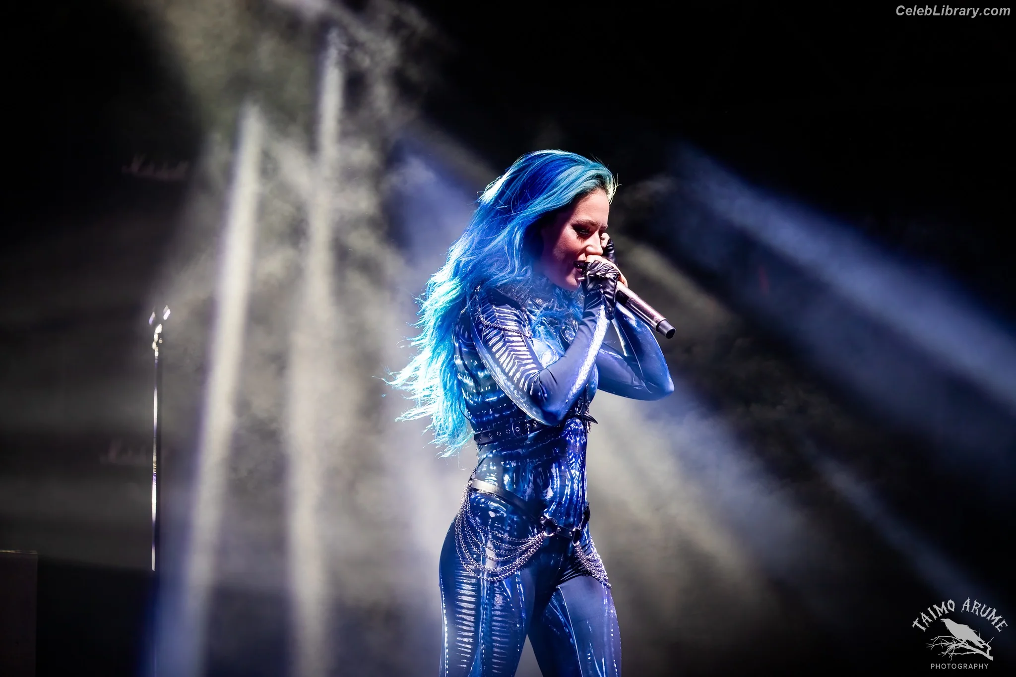 Alissa White-Gluz photo 9 of 1540