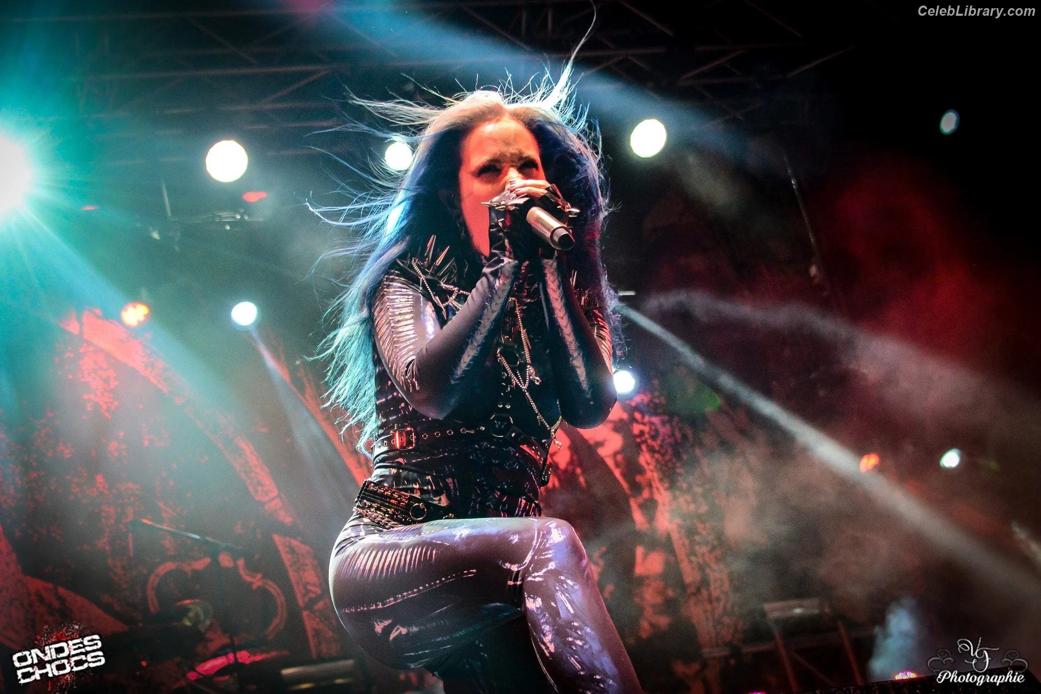 Alissa White-Gluz photo 22 of 1540