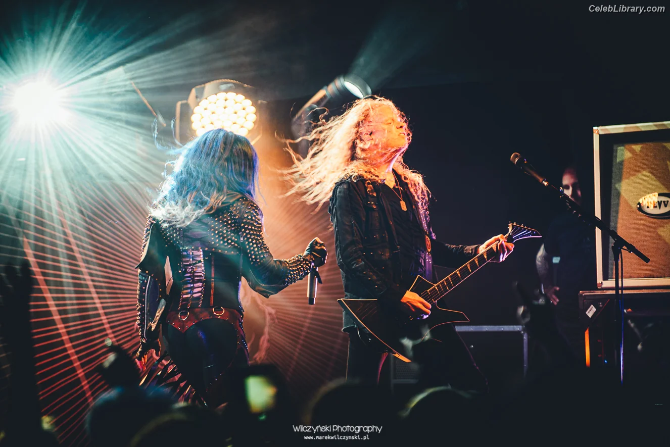 Alissa White-Gluz photo 6 of 1540