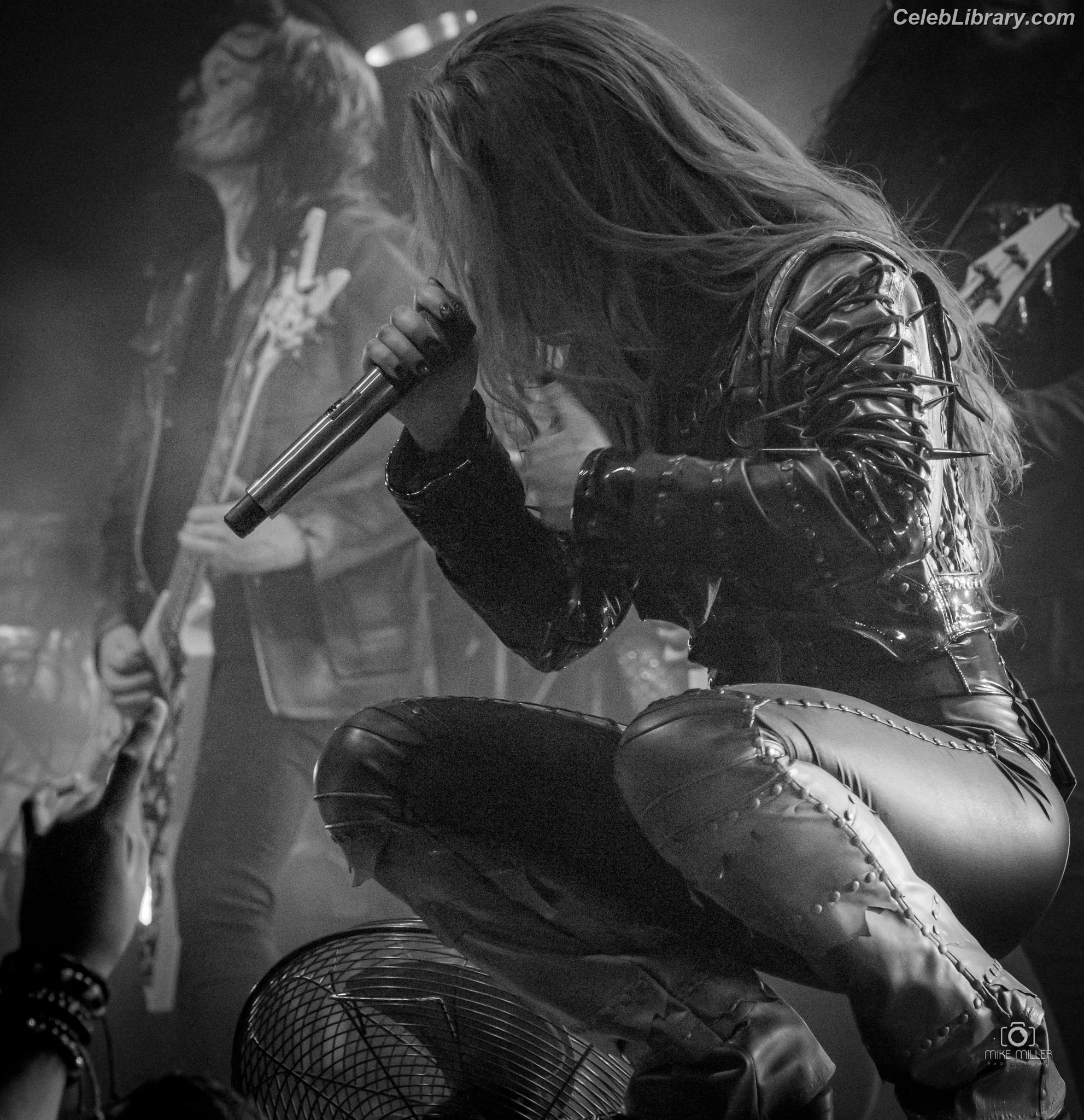 Alissa White-Gluz photo 9 of 1540
