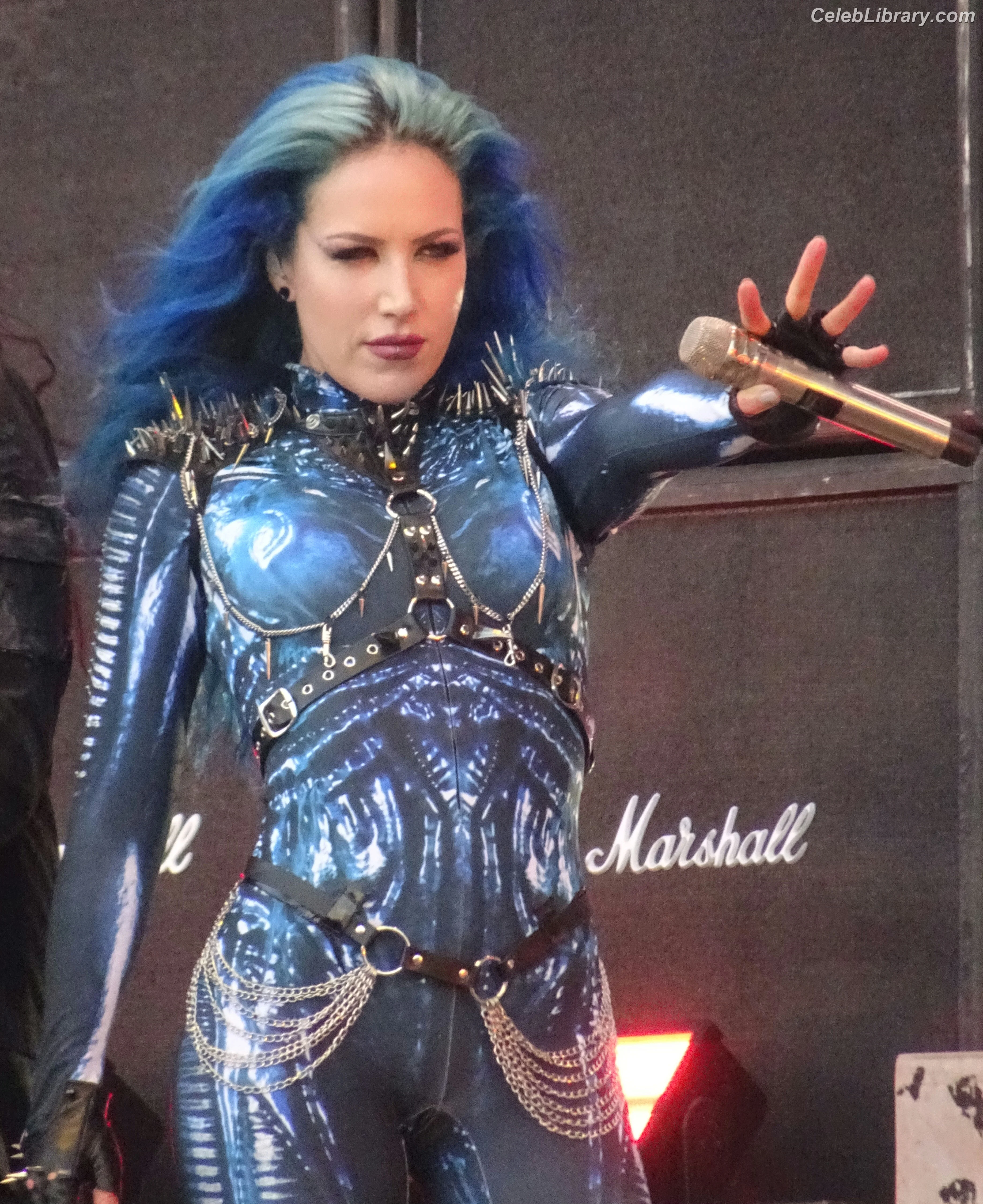 Alissa White-Gluz photo 3 of 1540