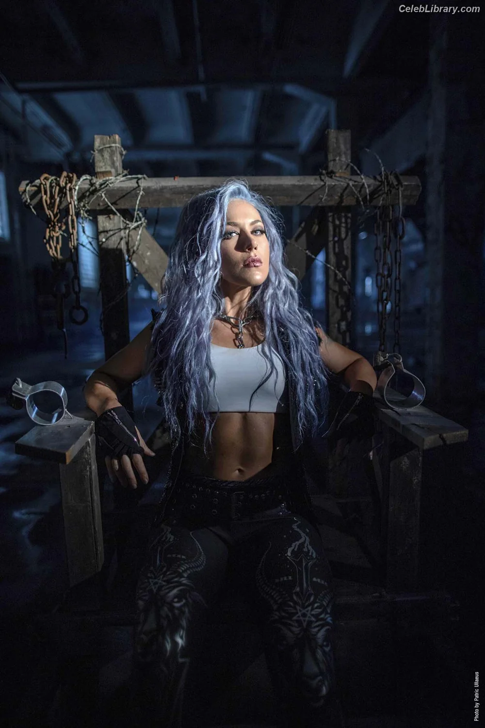 Alissa White-Gluz photo 1 of 1540