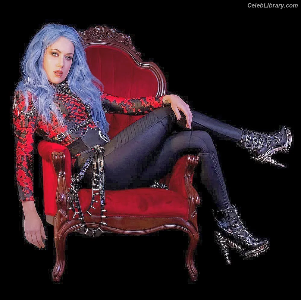 Alissa White-Gluz photo 21 of 1540