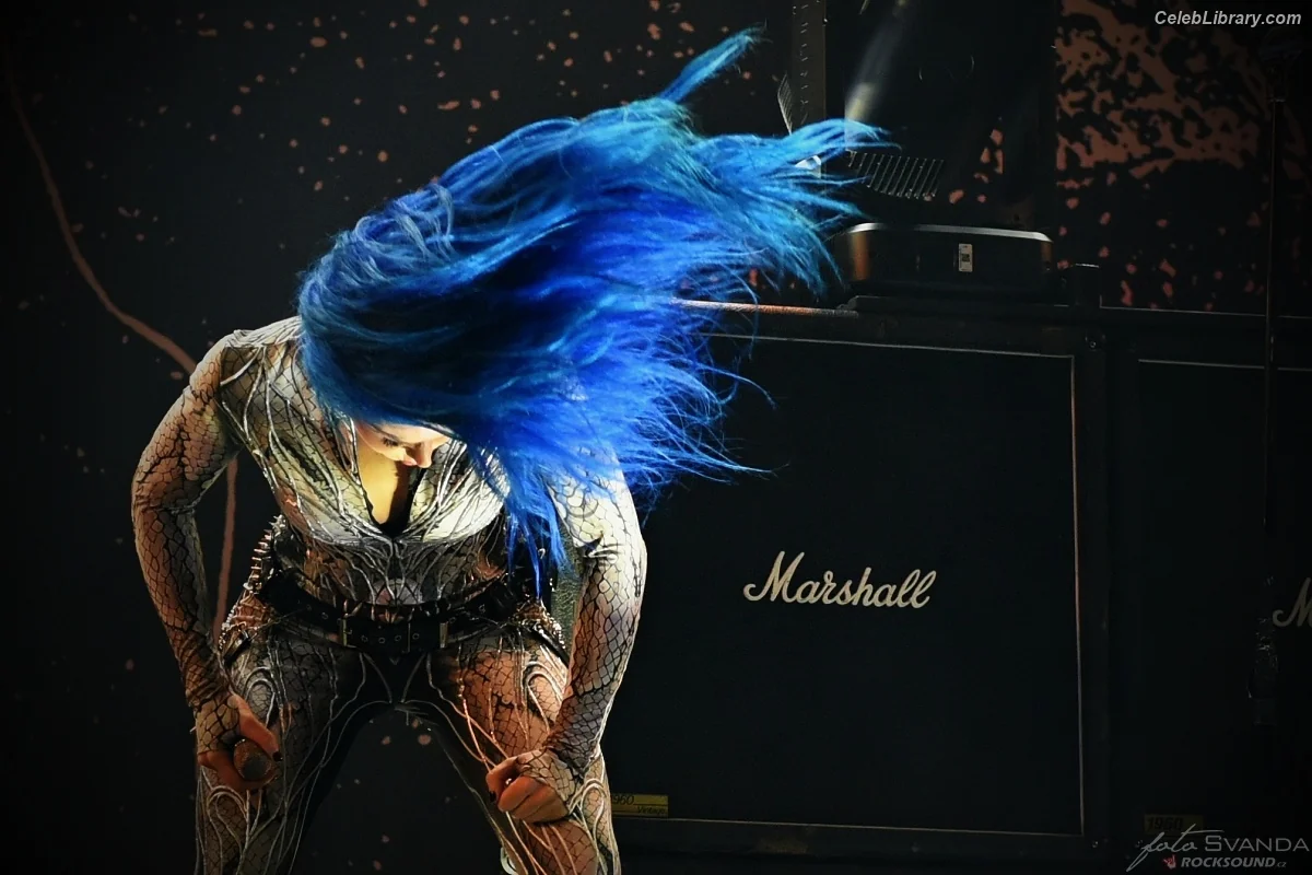 Alissa White-Gluz photo 14 of 1540