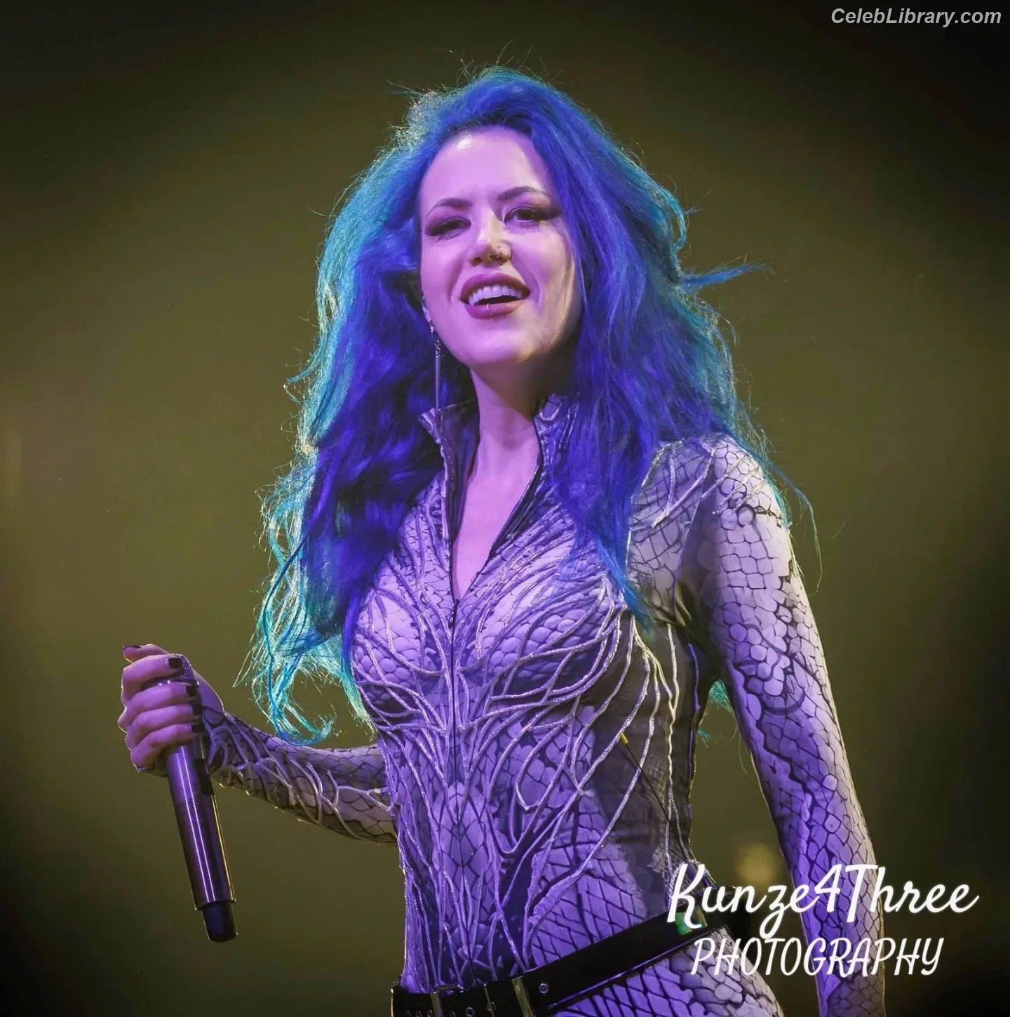 Alissa White-Gluz photo 17 of 1540
