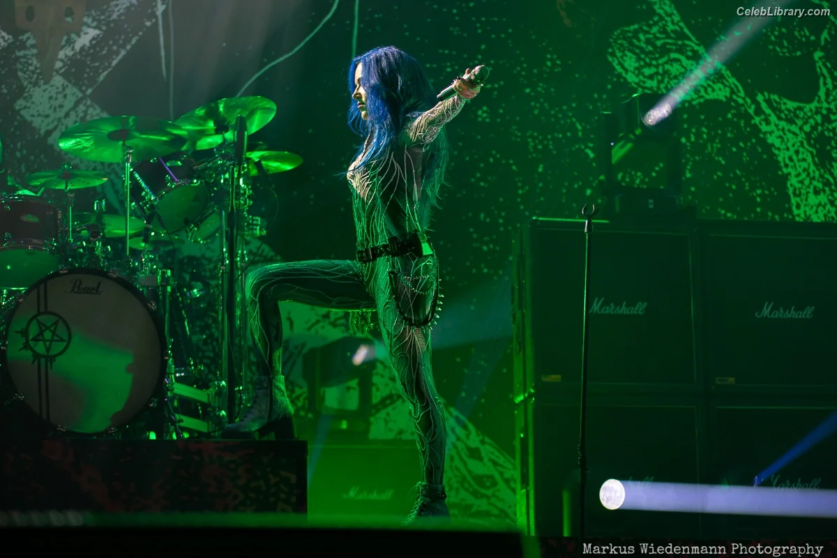 Alissa White-Gluz photo 7 of 1540