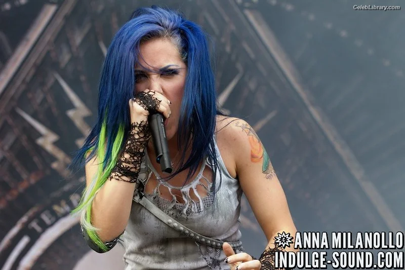 Alissa White-Gluz photo 23 of 1540