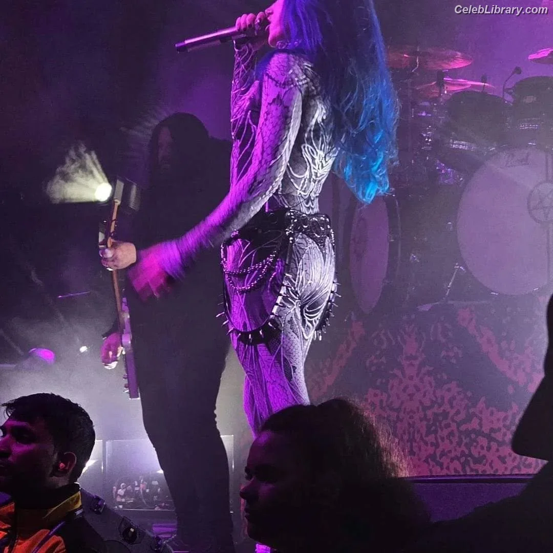 Alissa White-Gluz photo 15 of 1540