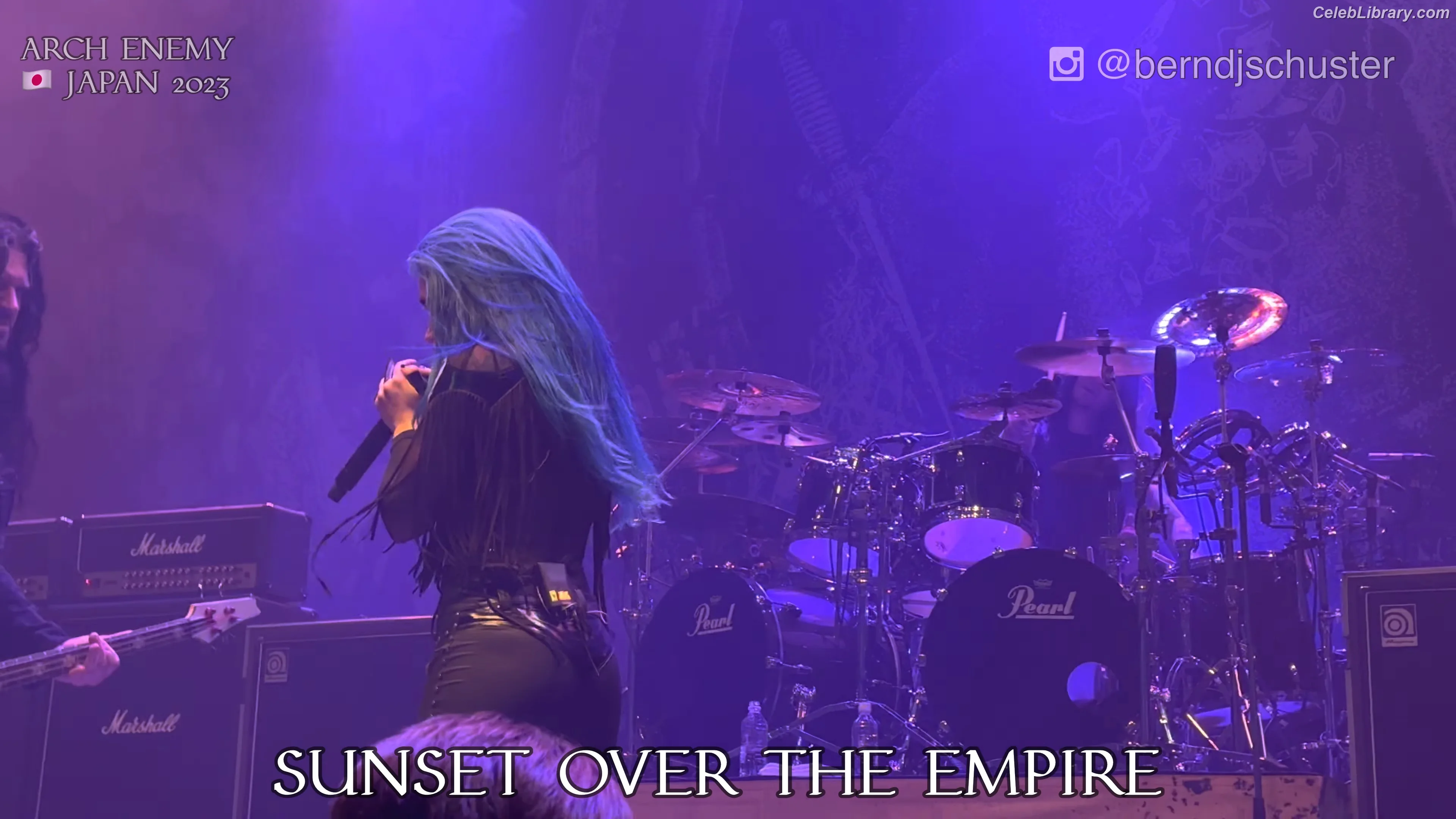 Alissa White-Gluz photo 13 of 1540