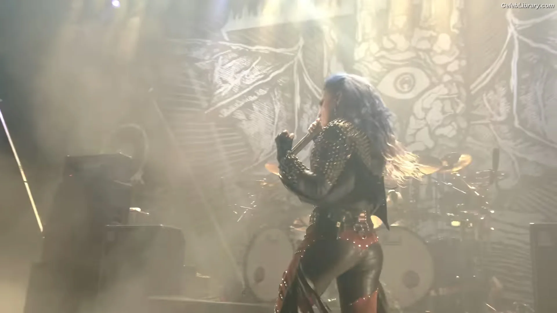 Alissa White-Gluz photo 22 of 1540